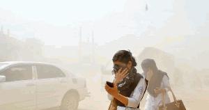 Dhaka's air 'unhealthy for sensitive groups'